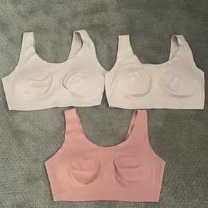 3 SMOOTHEZ Padded Scoop Bralettes